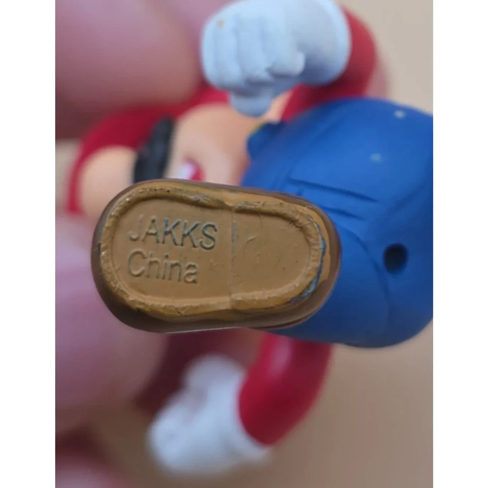 Jakks Nintendo Super Mario Bros Mario Running Action Figure 2”
